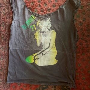 Graphic Print Sleeveless Top BLONDIE